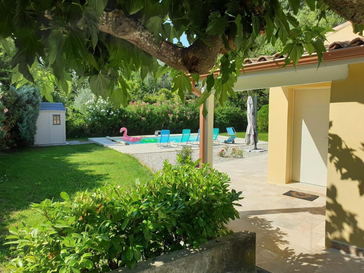 La villa provençale Sarrians Exterior foto