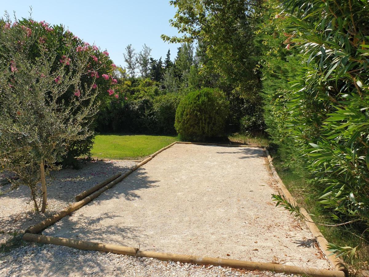 La villa provençale Sarrians Exterior foto