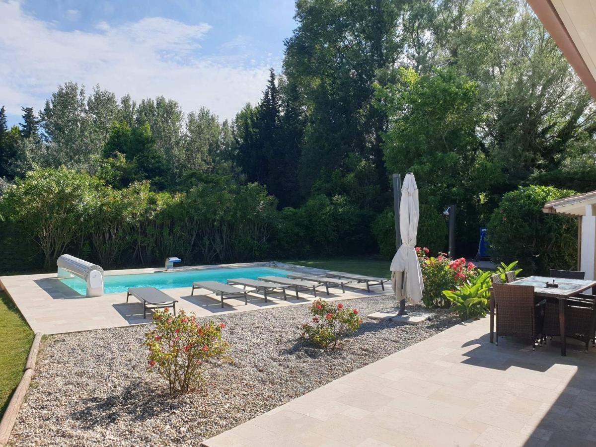 La villa provençale Sarrians Exterior foto